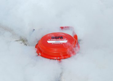 Aerosol extinguishing agent